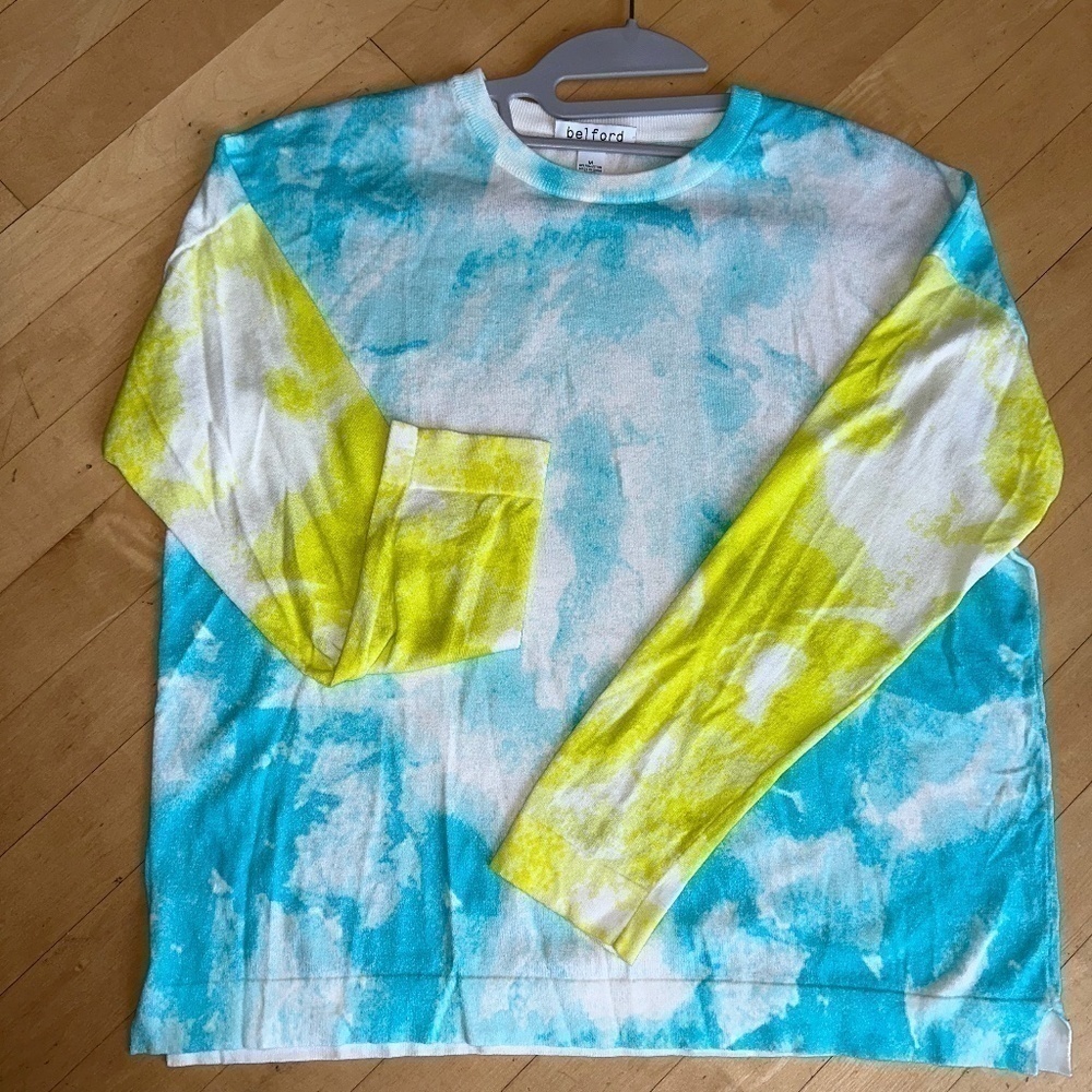 BELFORD turquoise tie dye sweater, Medium. DB1914